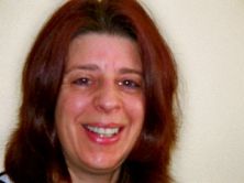 Muriel Sanfeld<br /><br />Pianiste : elle reçoit sa formation musicale au Conservatoire Royal de Musique de Bruxelles. Elle vit en France depuis 1991 et enseigne le piano et la formation musicale dans de nombreuses écoles. Plusieurs récitals de musique française, en compagnie notamment du clarinesttiste T.Warot